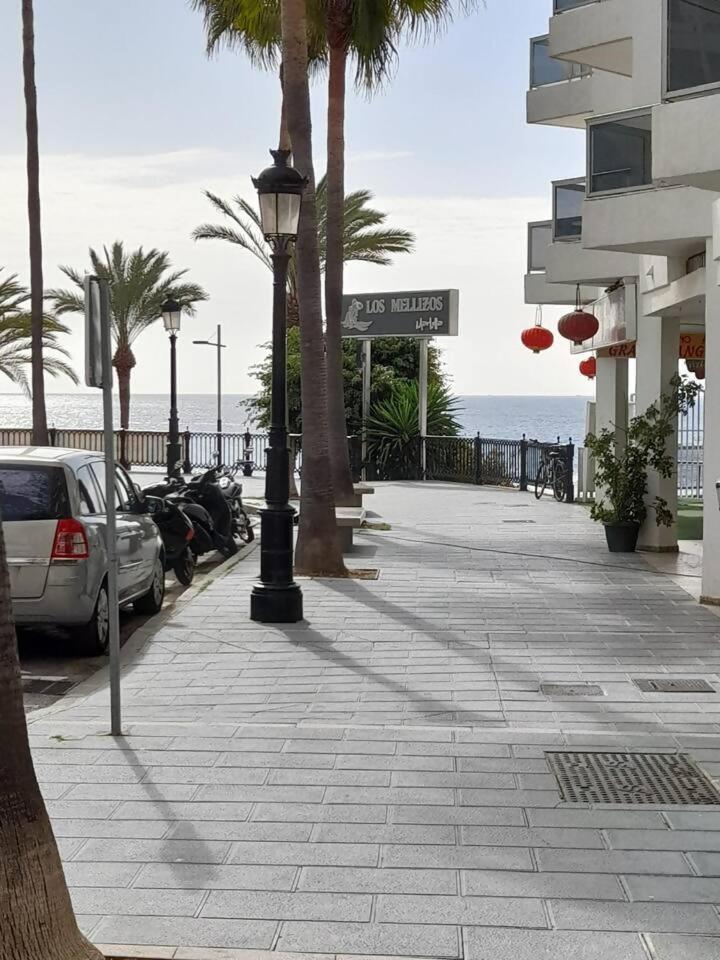 Palm Beach Marbella Apartamento Exterior foto